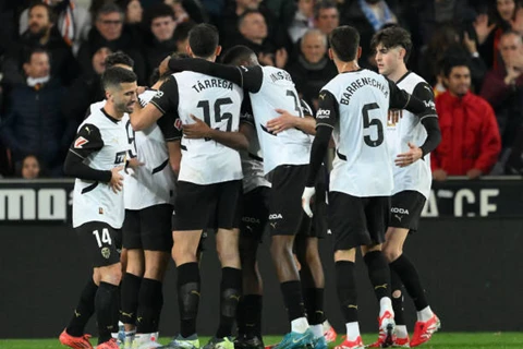 يقترب من المقاعد الأوروبية.. فالنسيا يواصل الانتصارات ضد خيتافي في الليجا